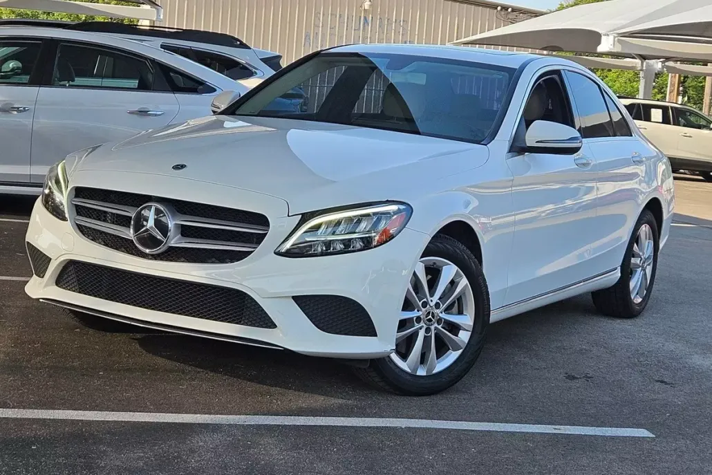 2020 Mercedes Benz C 300 photo 1