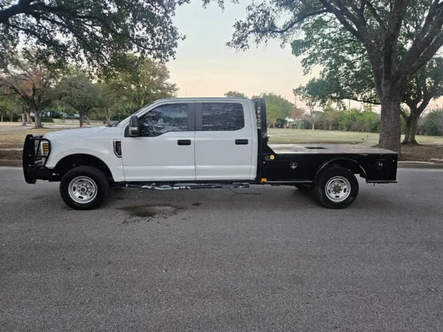 2019 Ford F-250 XL photo 1