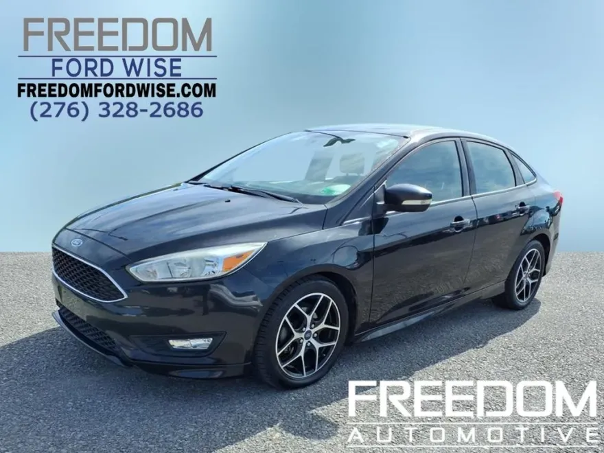 2015 Ford Focus SE photo 1