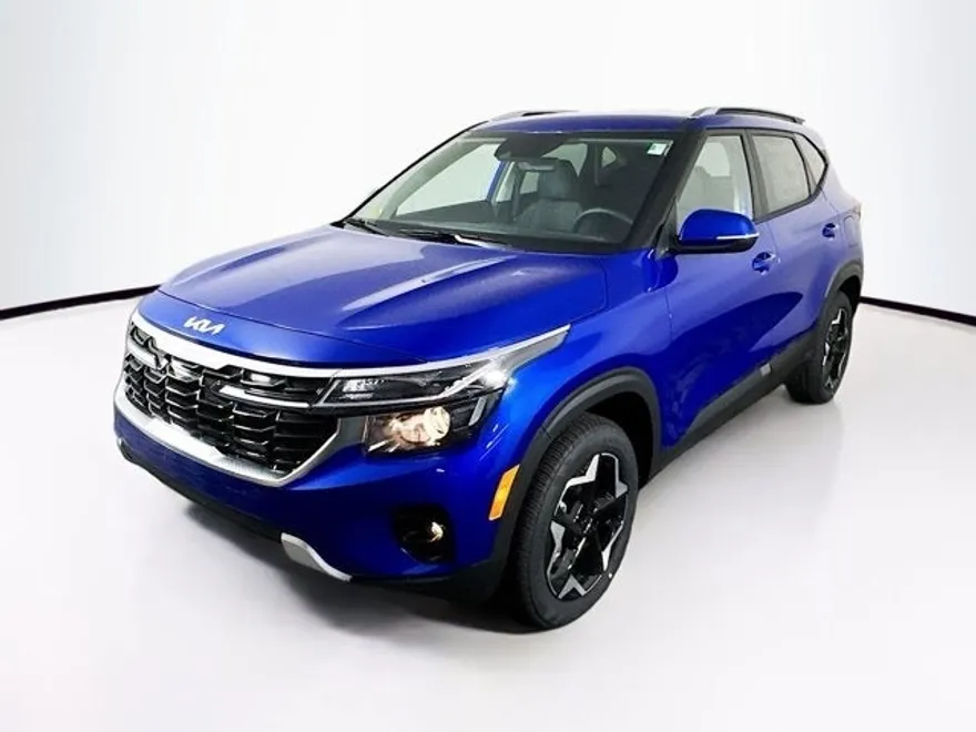 2025 Kia Seltos S photo 1