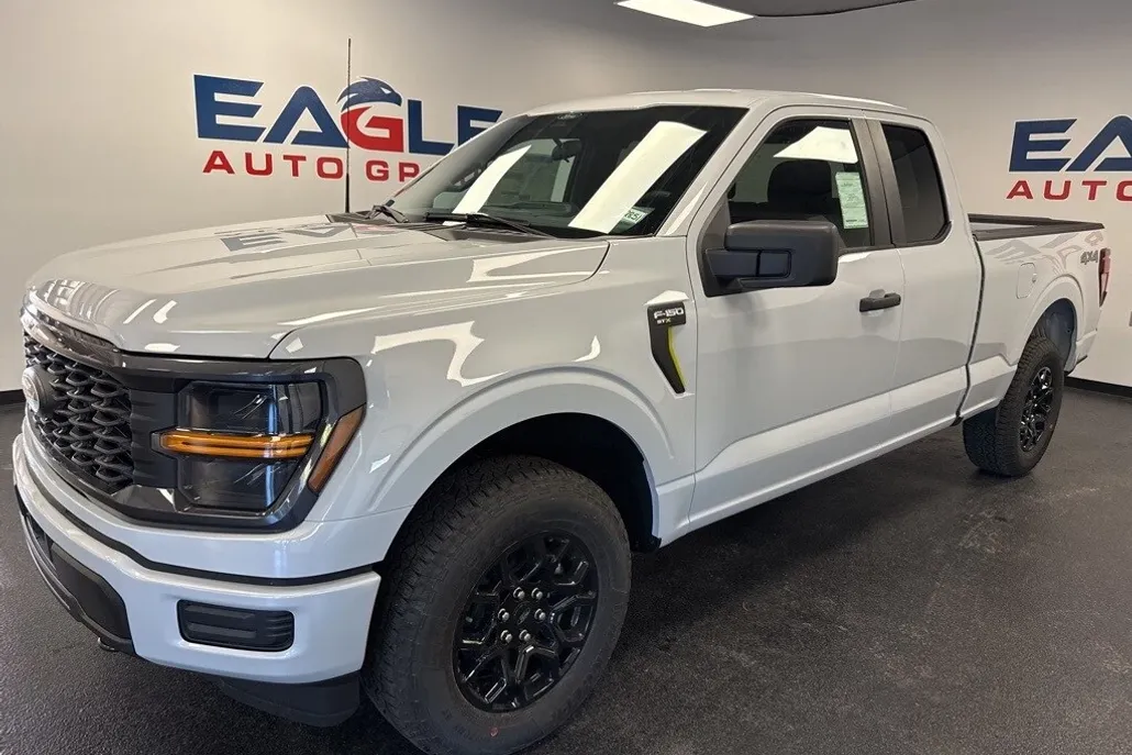 2025 Ford F-150 STX photo 1