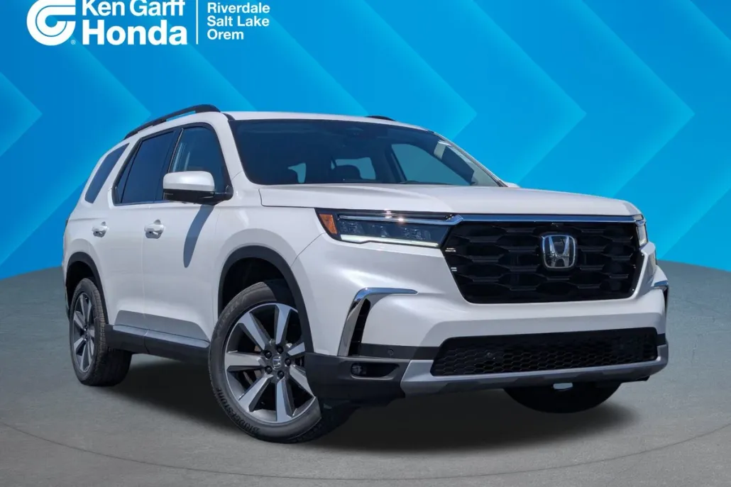 2025 Honda Pilot Elite photo 1