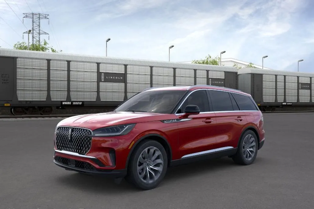 2025 Lincoln Aviator Premiere photo 1