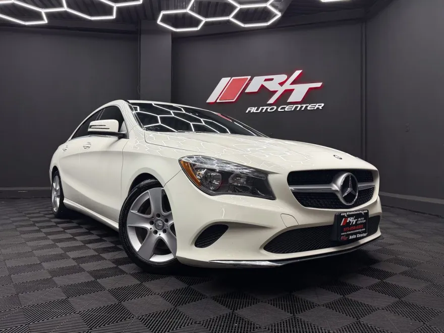 2018 Mercedes Benz CLA 250 photo 1