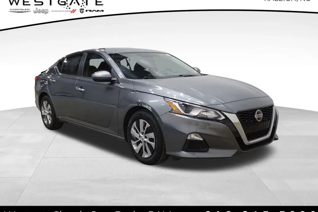 2020 Nissan Altima 2.5 S photo 1