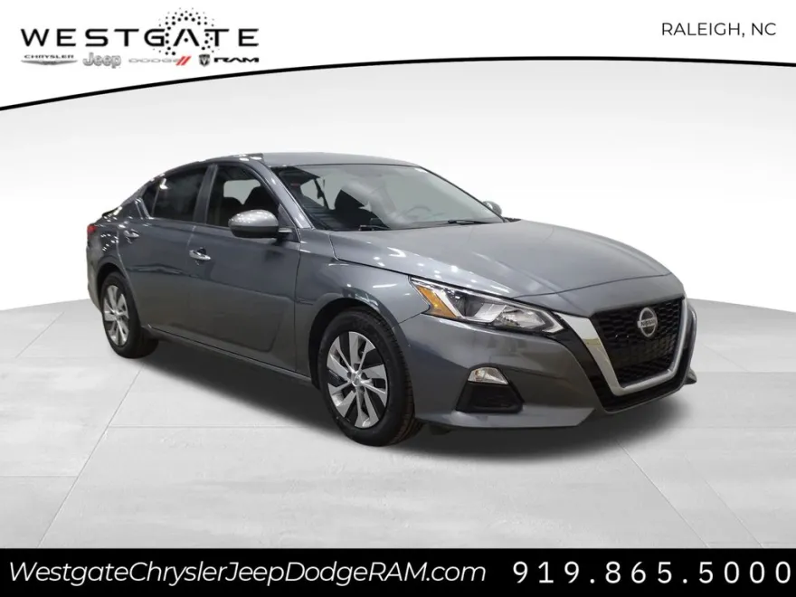 2020 Nissan Altima 2.5 S photo 1