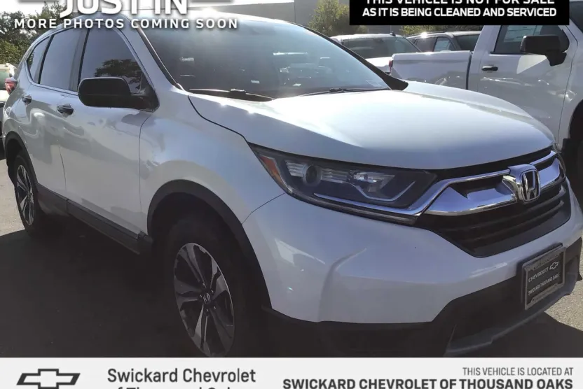 2017 Honda CR-V LX photo 1