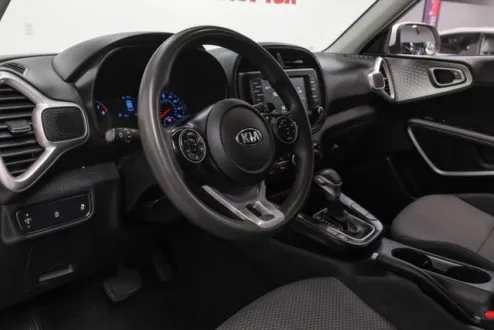2021 Kia Soul LX photo 3