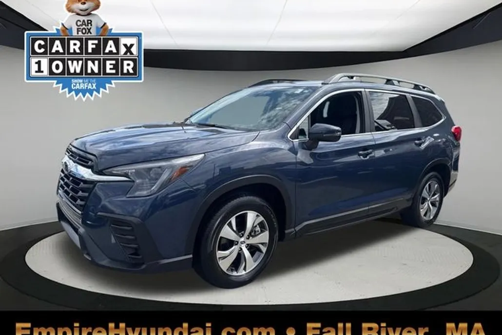 2023 Subaru Ascent Premium photo 1