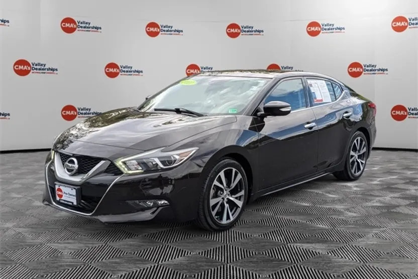 2017 Nissan Maxima SL photo 1