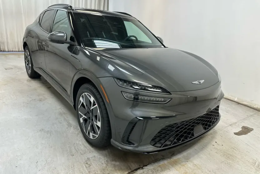 2026 Genesis GV60 AWD photo 1