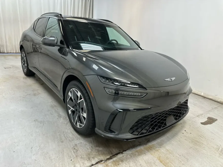 2026 Genesis GV60 AWD photo 1