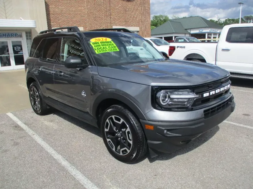 2024 Ford Bronco Sport Outer Banks photo 1
