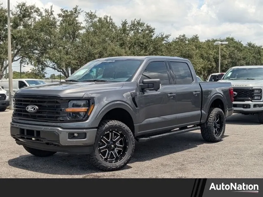 2025 Ford F-150 XLT photo 1