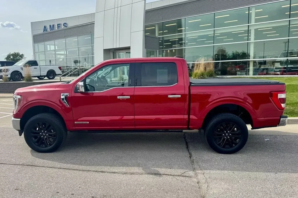 2021 Ford F-150 Lariat photo 1