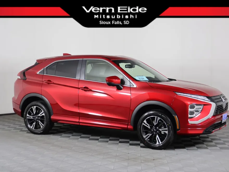2025 Mitsubishi Eclipse Cross SEL photo 1