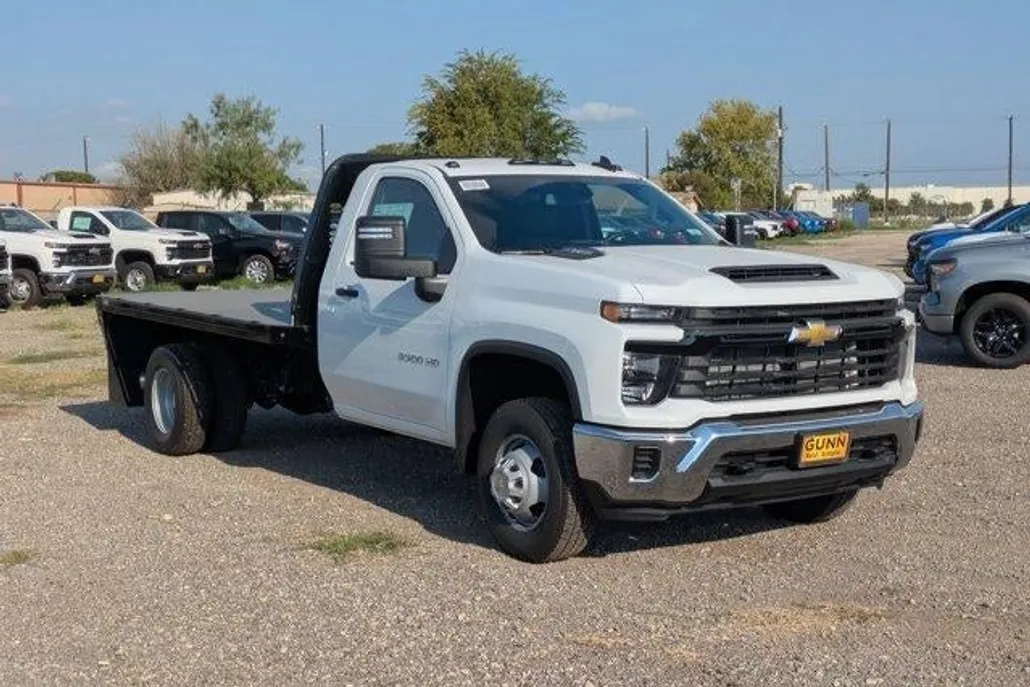 2025 Chevrolet Silverado 3500HD Work Truck photo 1