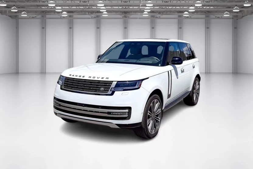 2025 Land Rover Range Rover SE photo 1