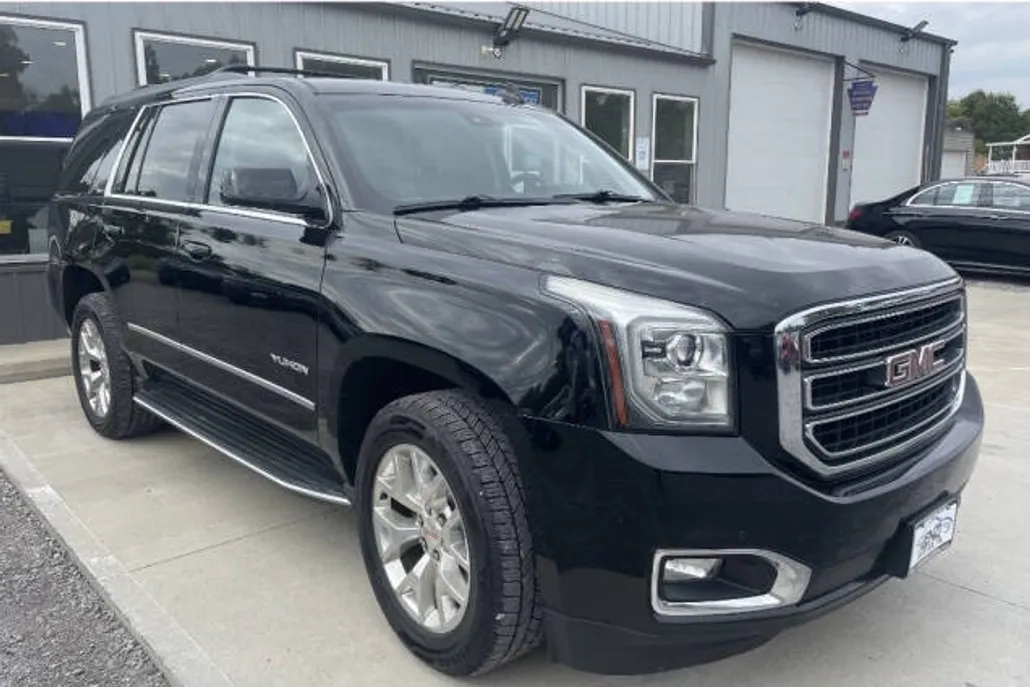 2015 Gmc Yukon SLT photo 1