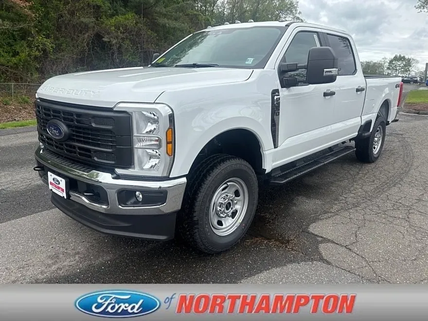2025 Ford F-350 XL photo 1