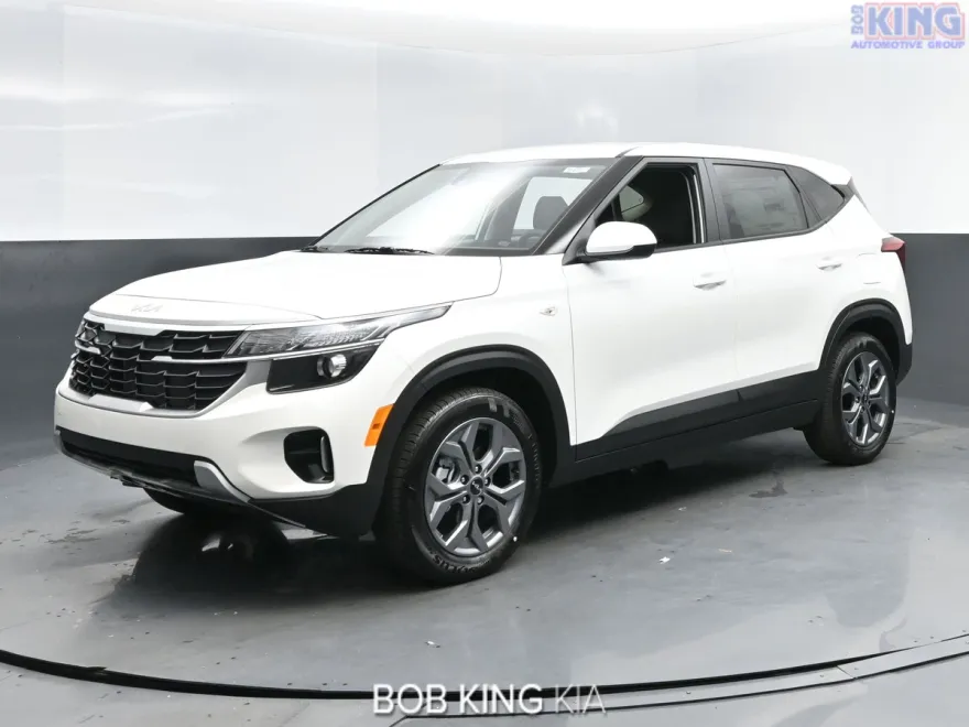 2026 Kia Seltos LX photo 1