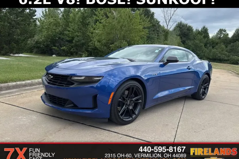 2024 Chevrolet Camaro LT1 photo 1