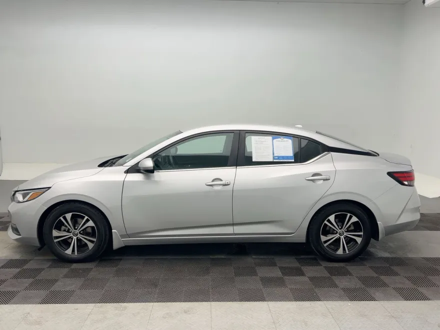 2021 Nissan Sentra SV photo 1