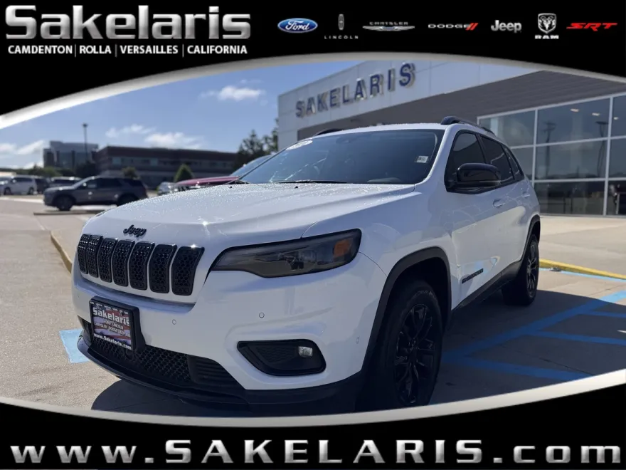 2023 Jeep Cherokee Altitude Lux photo 1