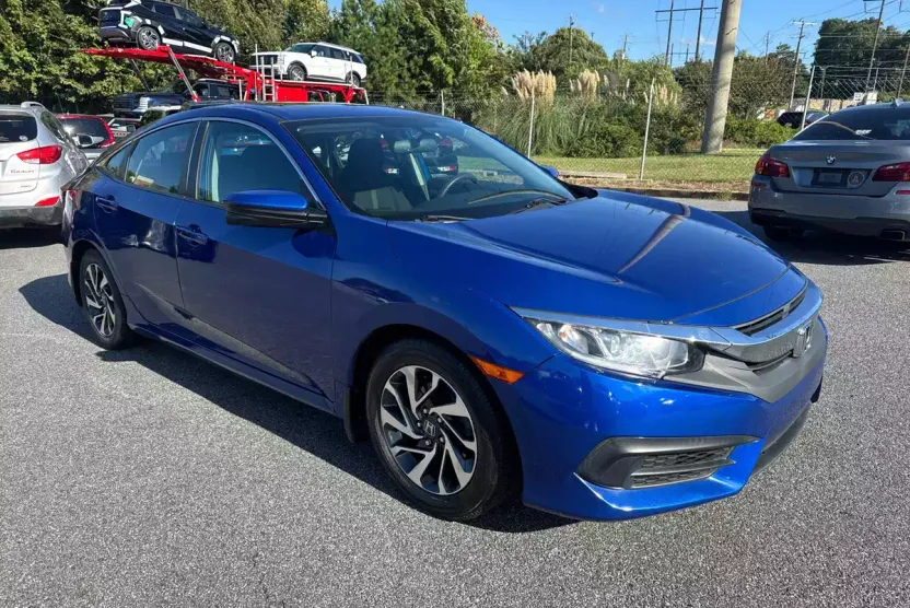2016 Honda Civic EX photo 1