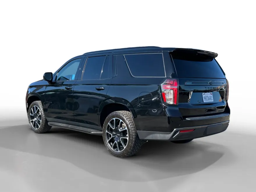 2022 Chevrolet Tahoe RST photo 1