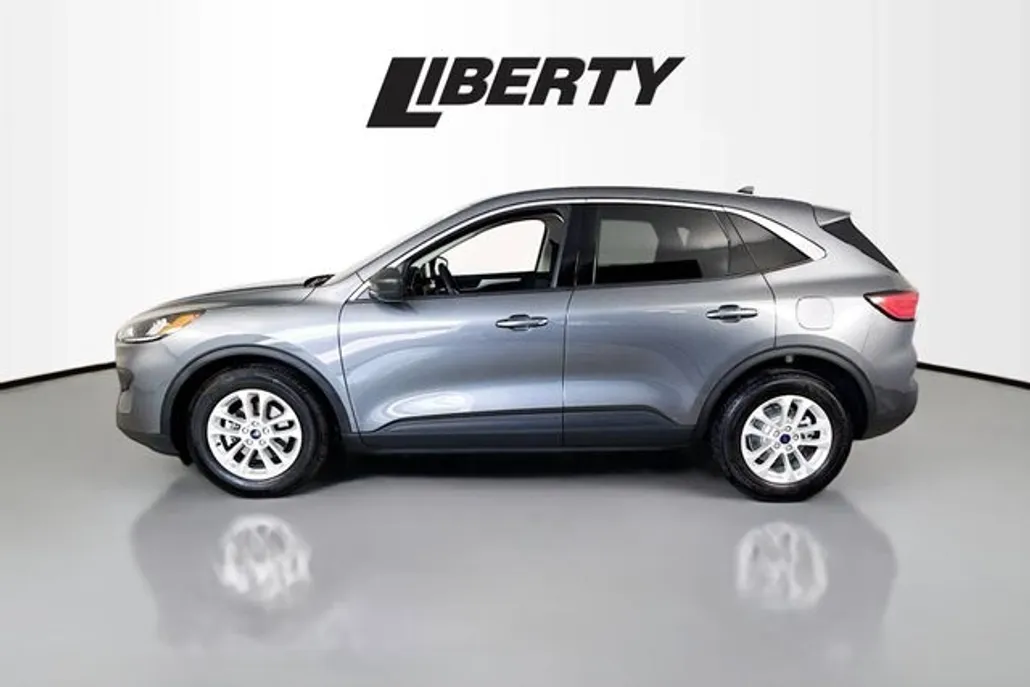 2022 Ford Escape SE photo 1