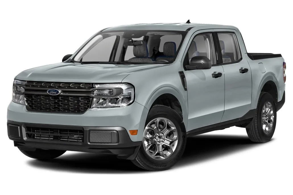 2023 Ford Maverick XLT photo 1