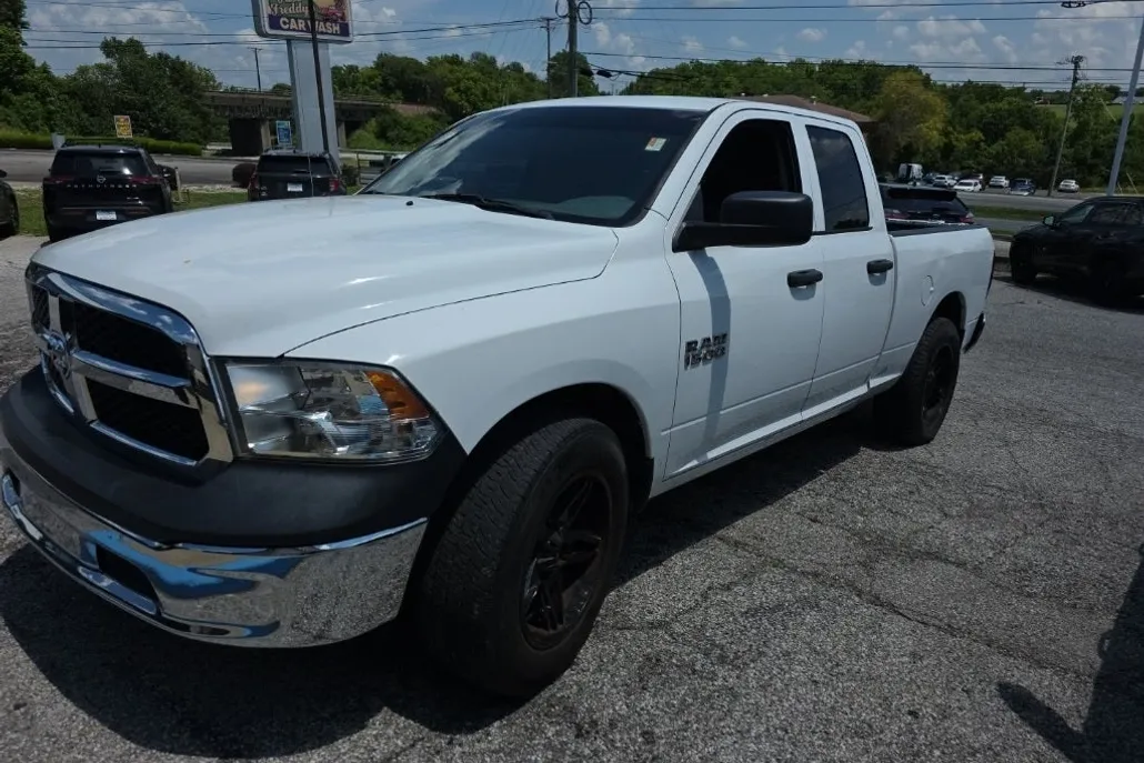 2018 Ram 1500 Tradesman photo 1