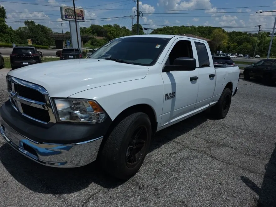 2018 Ram 1500 Tradesman photo 1