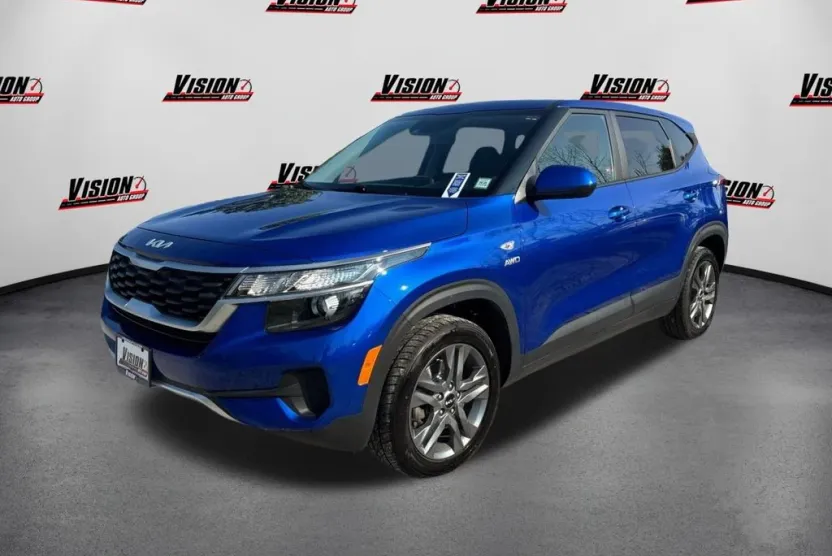 2022 Kia Seltos LX photo 1