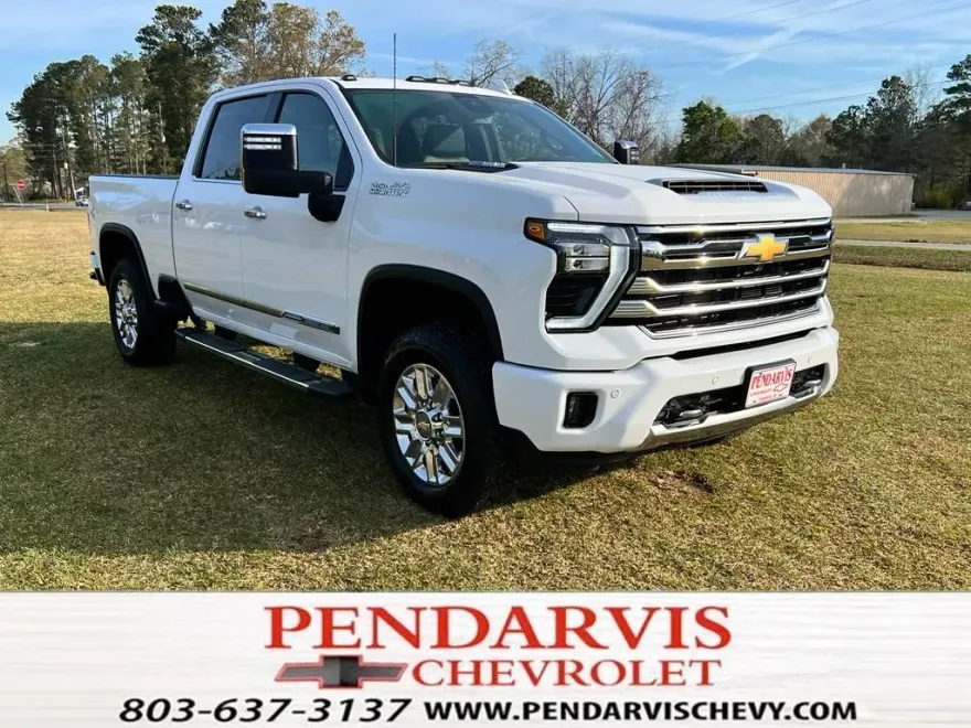 2025 Chevrolet Silverado 2500HD High Country photo 1