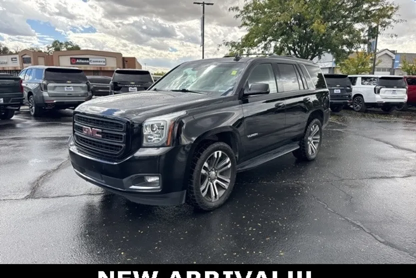 2019 Gmc Yukon SLT photo 1