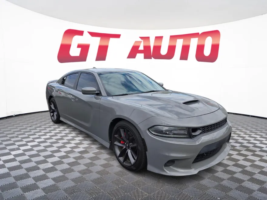 2019 Dodge Charger R/T photo 1