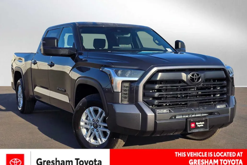 2025 Toyota Tundra SR5 photo 1