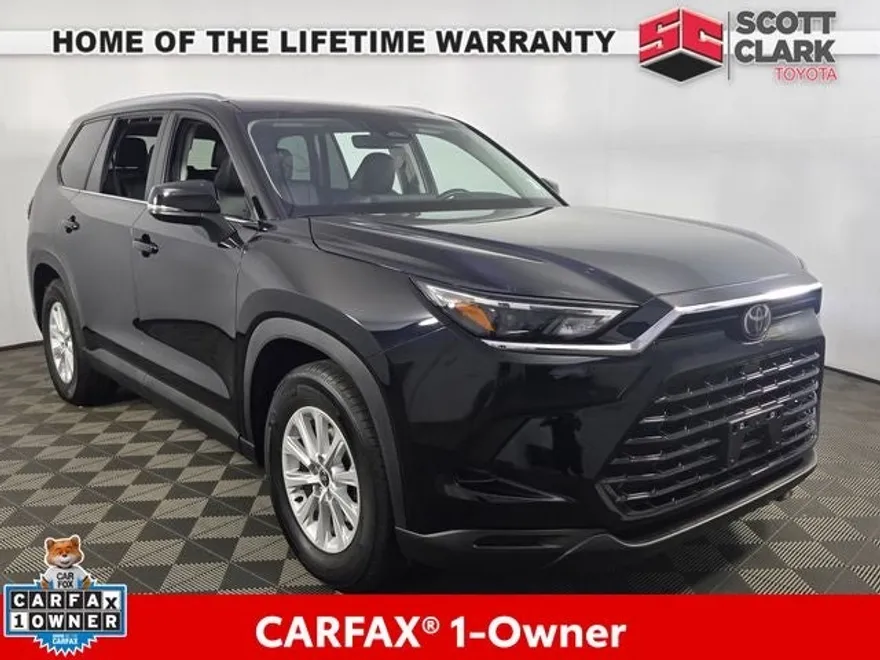 2024 Toyota Grand Highlander XLE photo 1