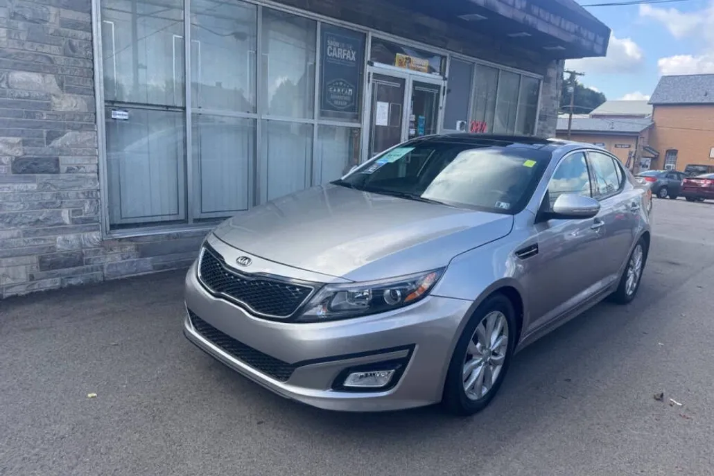 2014 Kia Optima EX photo 1