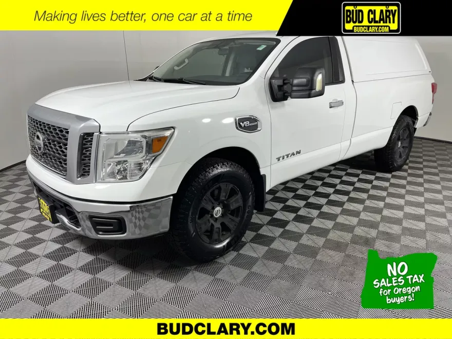 2017 Nissan Titan Single Cab SV photo 1