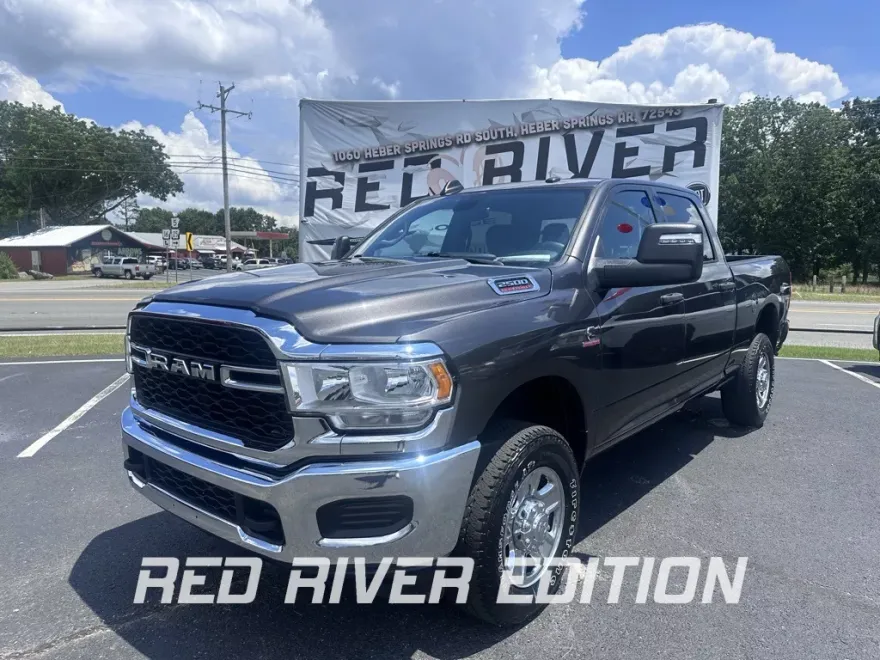 2024 Ram 2500 Tradesman photo 1