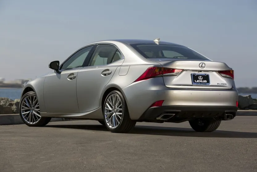 2017 Lexus IS 200t photo 1