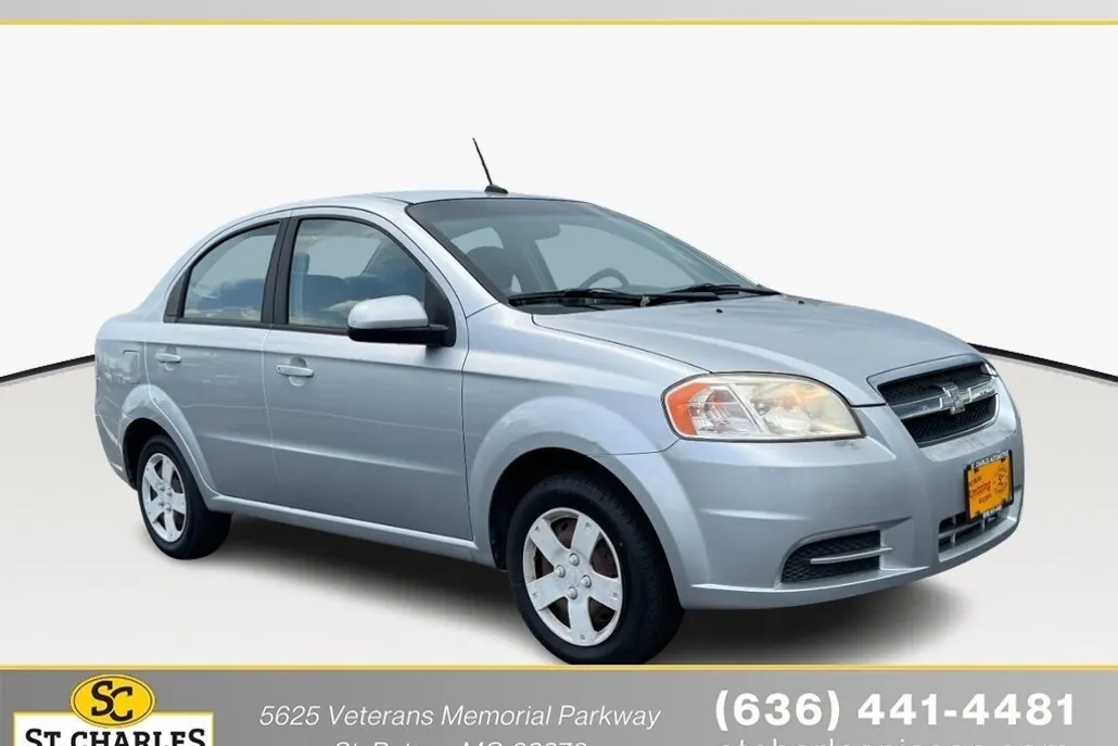 2011 Chevrolet Aveo photo 1