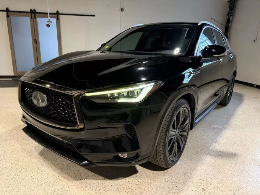 2020 Infiniti QX50 Essential SPORT photo 1