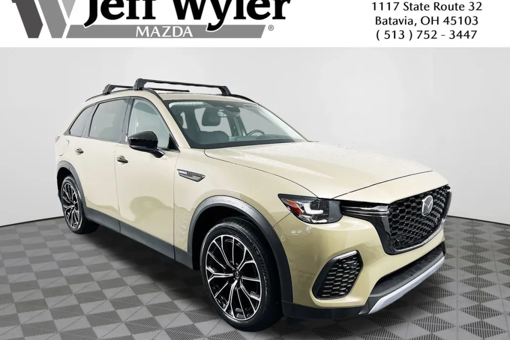 2025 Mazda CX-70 Premium photo 1