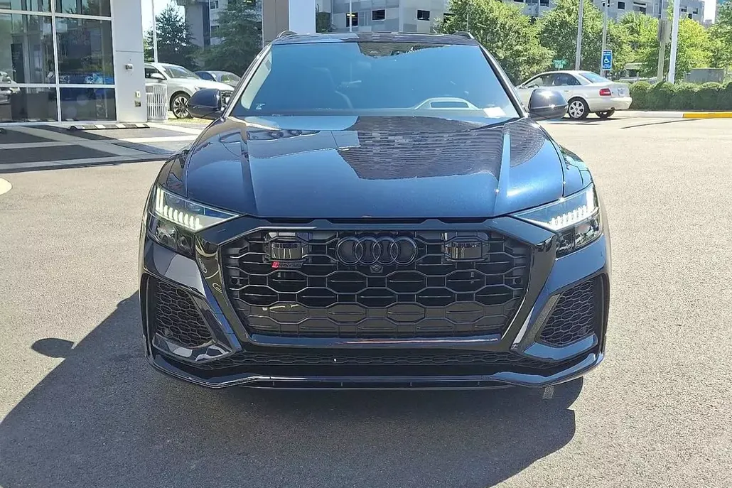 2023 Audi RS Q8 photo 1