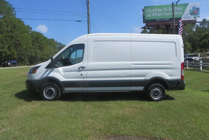 2018 Ford Transit Van photo 1