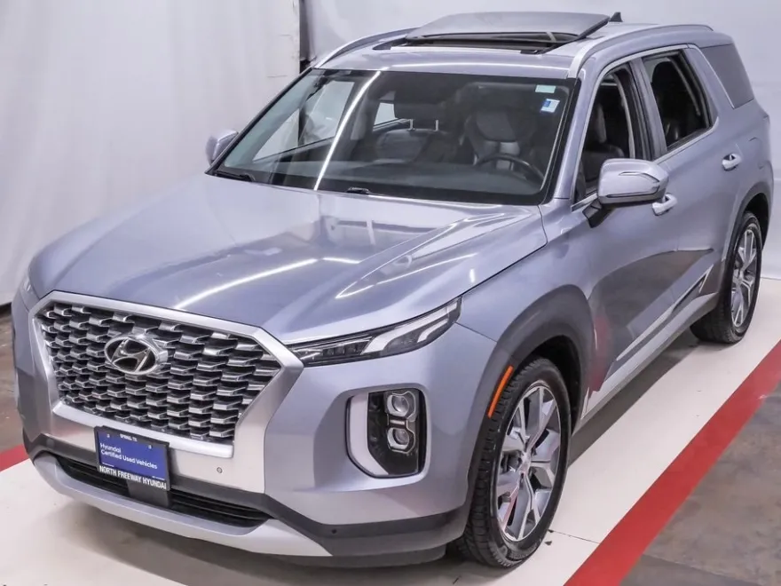 2020 Hyundai Palisade SEL photo 1